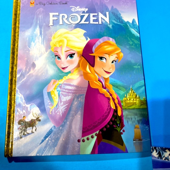 DISNEY FROZEN BUNDLE MINI ANNA, 3 BOOKS LOOK AND FIND, FROZEN II & READ A-LONG - Picture 4 of 15